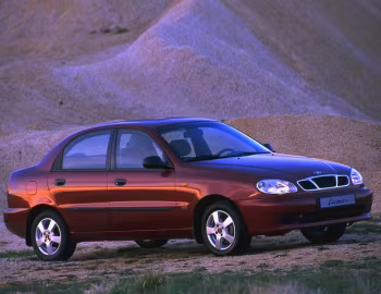 Daewoo Lanos Sedan [Worldwide] (T100) '1997–2000