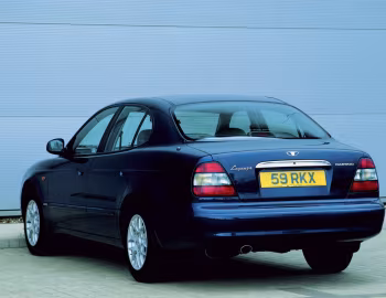 Daewoo Leganza [UK-spec] (V100) '06.1997–12.2002