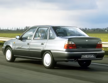 Daewoo Nexia Sedan '05.1994–2008