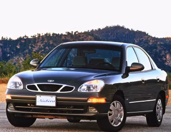 2000–03 Daewoo Nubira Sedan [North America] '1999–2003