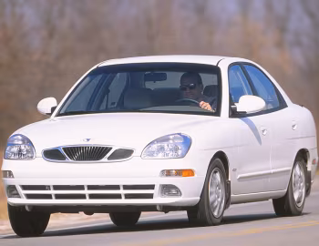 2000–03 Daewoo Nubira Sedan [North America] '1999–2003