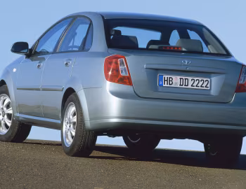 Daewoo Nubira Sedan '2003–04