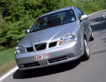 Daewoo Nubira Sedan '2003–04
