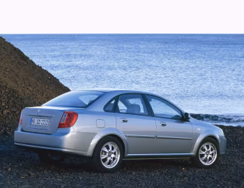 Daewoo Nubira Sedan '2003–04