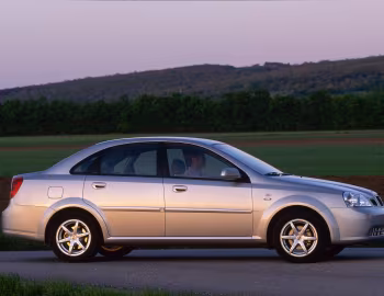 Daewoo Nubira Sedan '2003–04