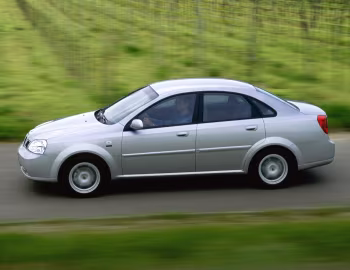 Daewoo Nubira Sedan '2003–04