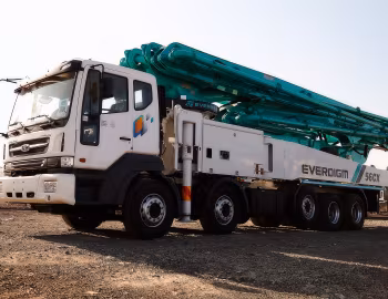 Tata Daewoo Novus SE 10×4 with Everdigm 56CX concrete pump (CR9C8) '2018–pr.