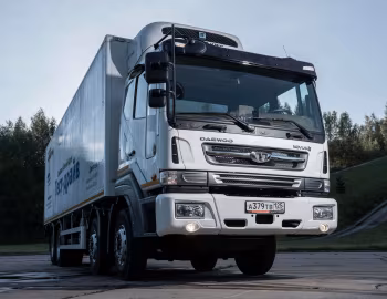 Tata Daewoo Novus SE 8×4 Refrigerator Truck '2020–pr.
