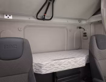 Interior DAF CF 510 4×2 FT Space Cab '2013–24