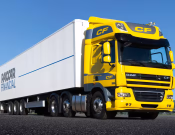 DAF CF85.460 6x2 FTG Space Cab '2006–13