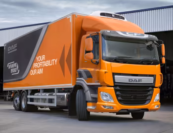DAF CF 310 6×2 FAN Day Cab [UK-spec] '2013–24