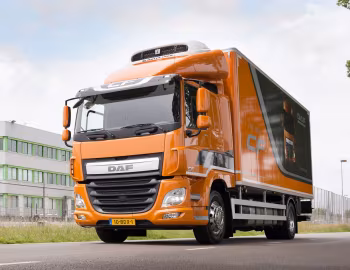 DAF CF 370 4×2 FA Sleeper Cab '2013–24