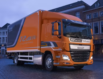 DAF CF 370 4×2 FA Sleeper Cab '2013–24