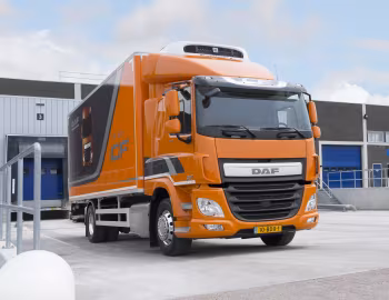 DAF CF 370 4×2 FA Sleeper Cab '2013–24
