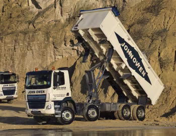 DAF CF 400 8×4 FAD Day Cab Tipper [UK-spec] '2013–24