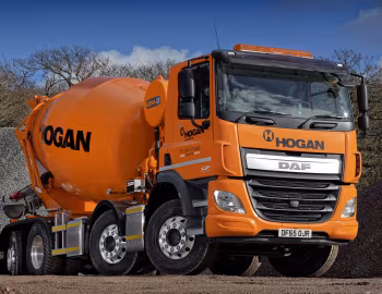 DAF CF 400 8×2 FAX Day Cab Mixer [UK-spec] '2013–24