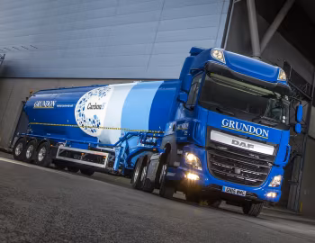 DAF CF 460 6×2 FTG Space Cab [UK-spec] '2013–24