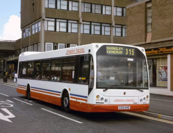 DAF SB 220 East Lancs Myllennium [UK-spec] (B46F) '10.2000–02.2001