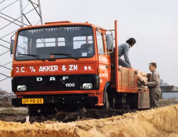 DAF F 1100 flatbed truck '1980–????