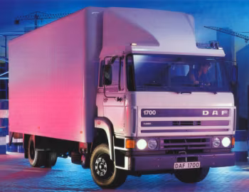 DAF F 1700 Turbo truck with delivery box body '1986–????