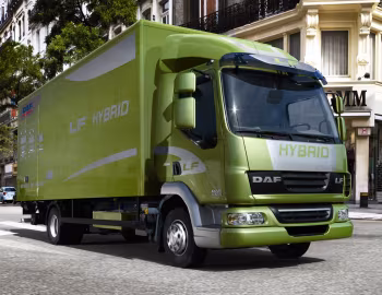 DAF LF45 4×2 FA Day Cab Hybrid '2006–13