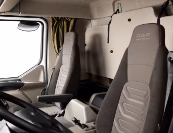 Interior DAF LF55 4×2 FA Day Cab '2006–13