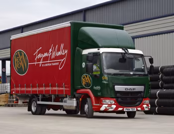 DAF LF 150 FA 4×2 Sleeper Cab [UK-spec] '2014