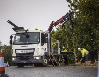 DAF LF 150 FA 4×2 Lightweight Pole Erection Unit [UK-spec] '2015