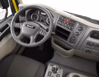 Panel frontal DAF LF 210 FA 4×2 Day Cab '2013–17