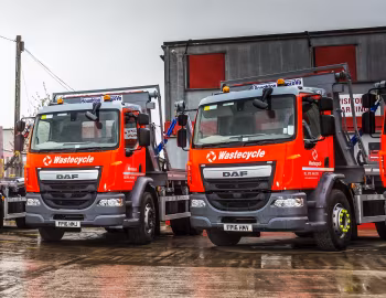 DAF LF 220 FA 4×2 Day Cab PR18 Skip-Loader [UK-spec] '2016