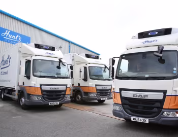 DAF LF 220 FA 4×2 Day Cab Carrier Transicold Supra 850 Refrigeration Unit [UK-spec] '2016