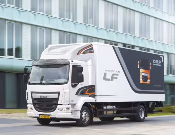 DAF LF 250 FA 4×2 Sleeper Cab '2015–17
