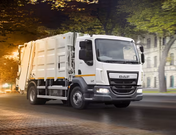 DAF LF 250 FA 4×2 Day Cab NTM-GB K-Maxi Rear-Loader [UK-spec] '2013–17