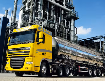 DAF XF105 6×2 FTP Space Cab '2006–12