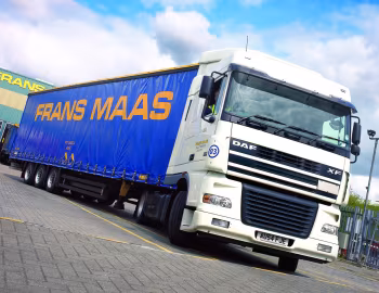 DAF XF95 4×2 FT Space Cab [UK-spec] '2002–06