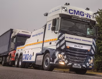DAF XF 6×4 Wrecker [UK-spec] '2013–pr.