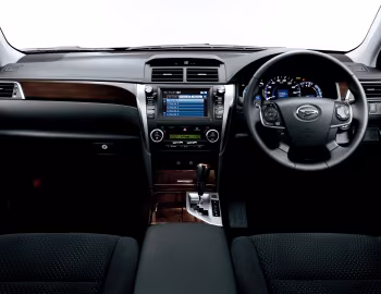 Торпедо Daihatsu Altis Hybrid [Japan] (SXV50) '05.2012–09.2014