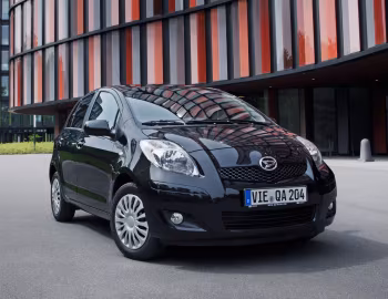 Daihatsu Charade [EU-spec] (P90) '2011–13