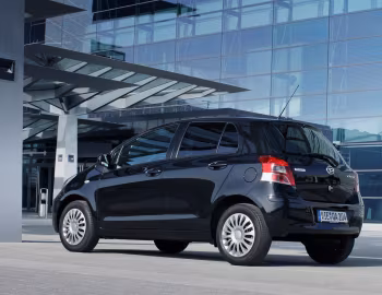 Daihatsu Charade [EU-spec] (P90) '2011–13