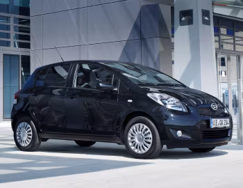 Daihatsu Charade [EU-spec] (P90) '2011–13