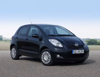 Daihatsu Charade [EU-spec] (P90) '2011–13