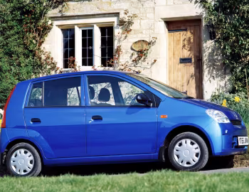 Daihatsu Charade 5-door [UK-spec] (L251) '2003–07