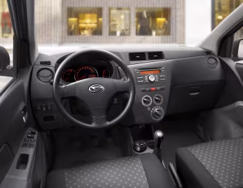 Передня панель Daihatsu Cuore (L276) '2007–11