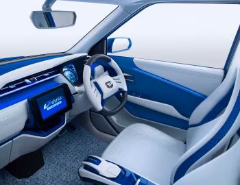 Интерьер Daihatsu D-Base Concept '10.2015