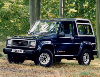 Daihatsu Fourtrak Independent '1993–99
