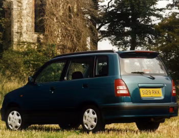 Daihatsu Pyzar [UK-spec] (G301) '1999–2002