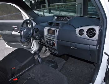 Интерьер Inden Design Daihatsu Materia '2010