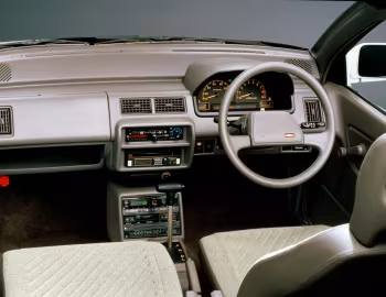 Торпедо Daihatsu Leeza '12.1986–08.1990