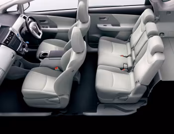 Интерьер Daihatsu Mebius (ZVW40W) '04.2013–11.2014
