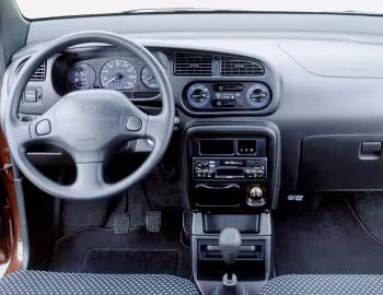 Торпедо Daihatsu Move [EU-spec] (L900) '10.1998–09.2002
